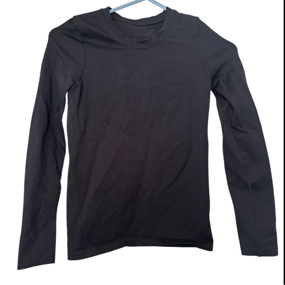 GOQQ long sleeve women’s top size S in black
